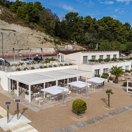 Hotel Marino1958 Rta Numana Exterior foto